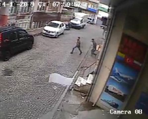 Ağabeyine cinsel istismarda bulunduğunu iddia ettiği kişiyi öldüren sanık hakim karşısında