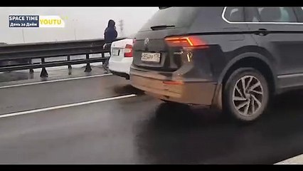 В Петербурге «Паровозик» из шести машин образовался у вантового моста