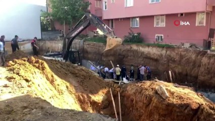 Sultanbeyli'de göçük altında kalan işçi itfaiye tarafından kurtarıldı