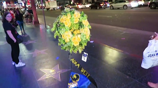 Spacer po HOLLYWOOD + EA PLAY