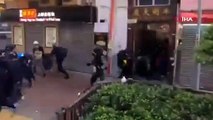 Çin'in yıl dönümünde Hong Kong'da arbede: Polis bir göstericiyi göğsünden vurdu