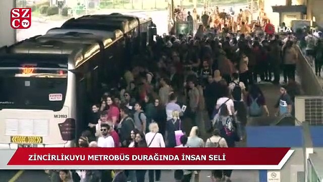 Zincirlikuyu metrobüs durağında insan seli