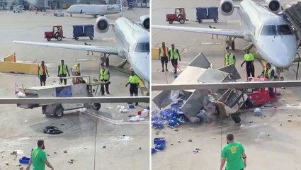 Video herunterladen: Vídeo Viral: el carrito de catering 'asesino' siembra el terror en el aeropuerto