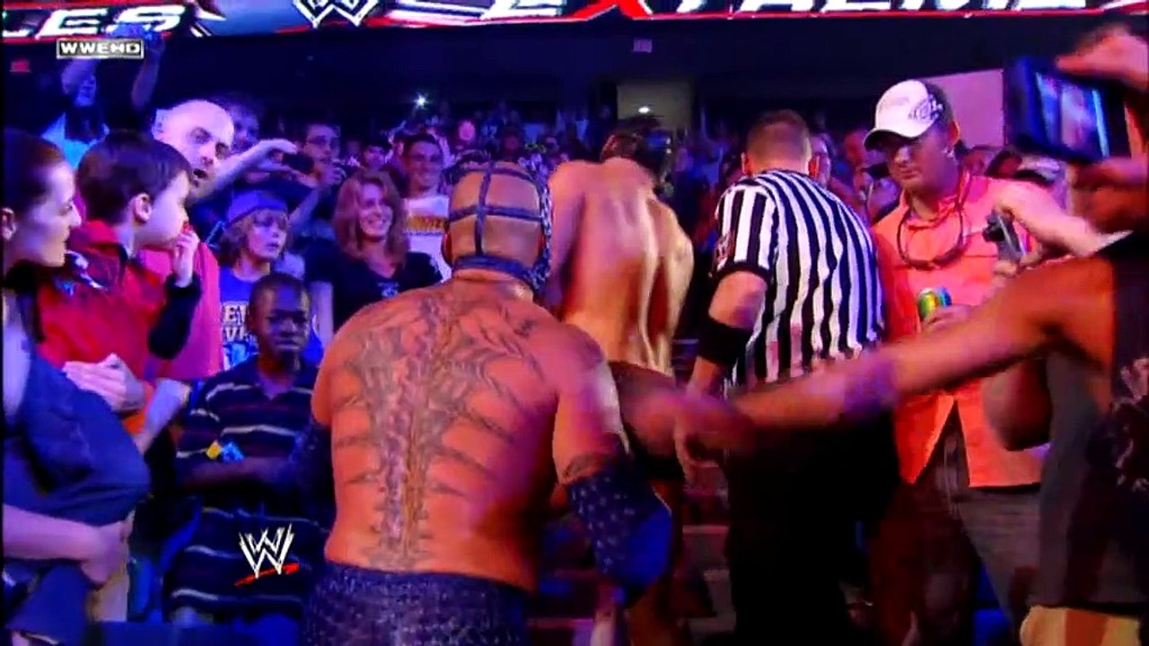 cody rohdes vs rey mysterio EXTREME RULES 2011