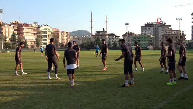 Erol Bulut: Beşiktaş maçından puanla dönmek istiyoruz