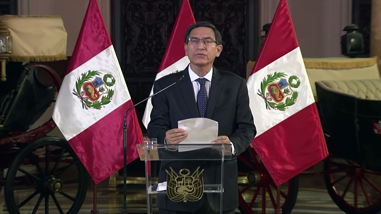 Vizcarra recebe apoio