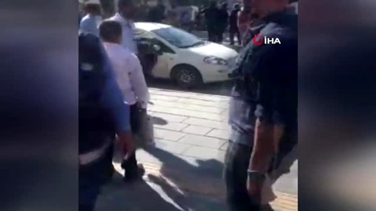 Van'da zabıta ile seyyar satıcılar arasında gerginlik: 1 zabıta memuru yaralandı