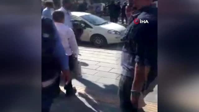 Van'da zabıta ile seyyar satıcılar arasında gerginlik: 1 zabıta memuru yaralandı