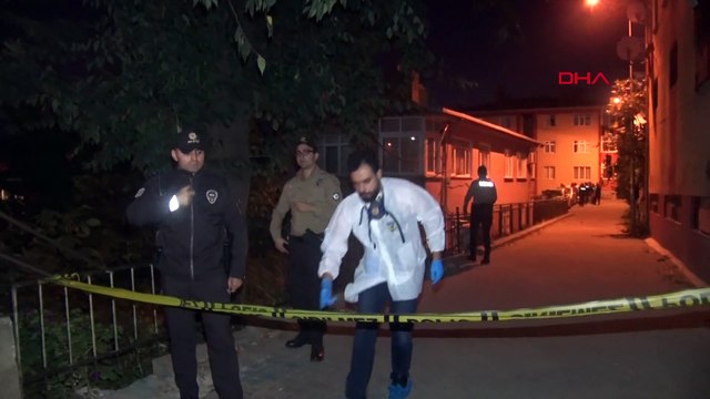 Eşinin boğazını falçata ile keserek öldürdü