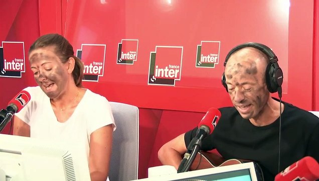 Regardez la chanson de Charline Vanhoenacker et Frédéric Fromet sur l'incendie de Rouen qui fait le buzz sur France Inter