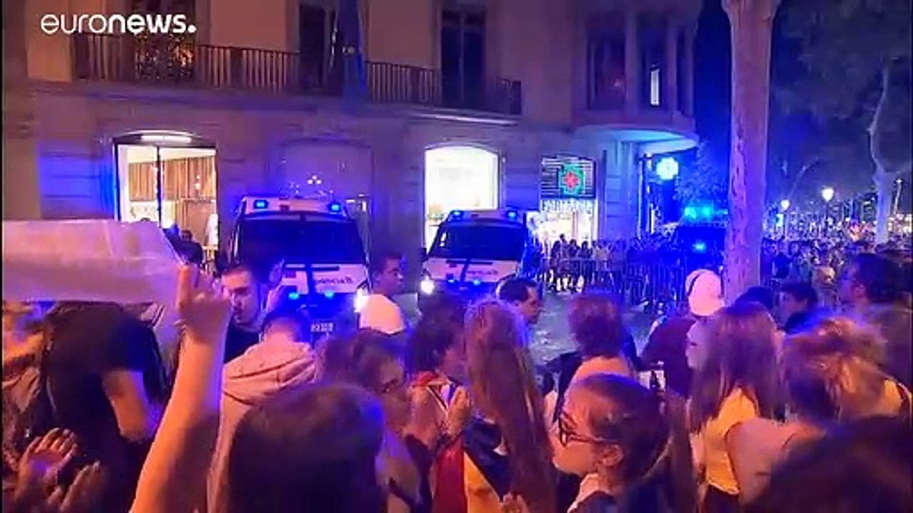 'Nicht vergessen, nicht vergeben': Proteste in Katalonien