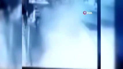 Freni patlayan kamyonun 9 aracı önüne alıp sürüklediği feci kazanın görüntüleri ortaya çıktı