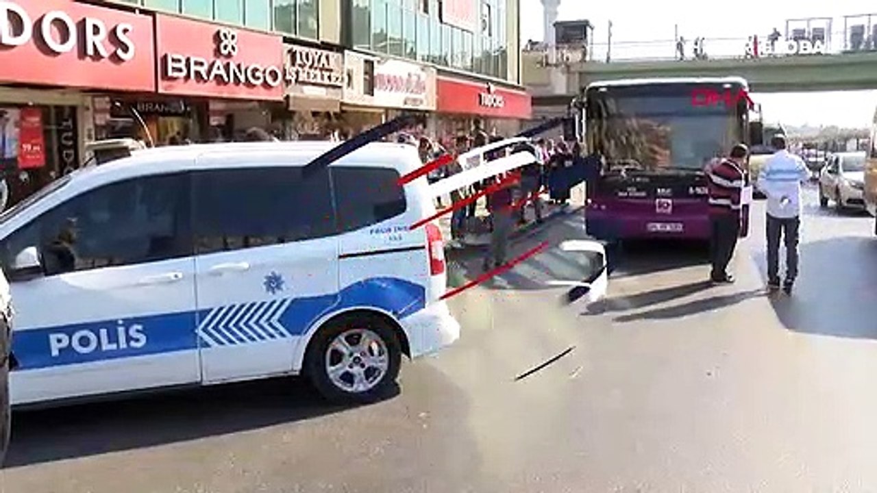 Halk otobüsünde hırsızlık alarmı! Kapıları kilitleyip beklediler