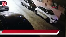 Otomobilin bagaj kapağı üzerinde şaşırtan yolculuk