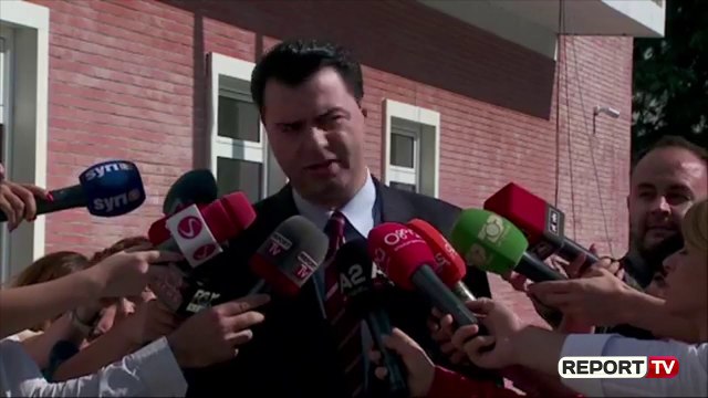 “Zbatoje ose hap krahun”, Basha: I kemi dorëzuar Ramës planin për nxjerrjen e vendit nga kriza