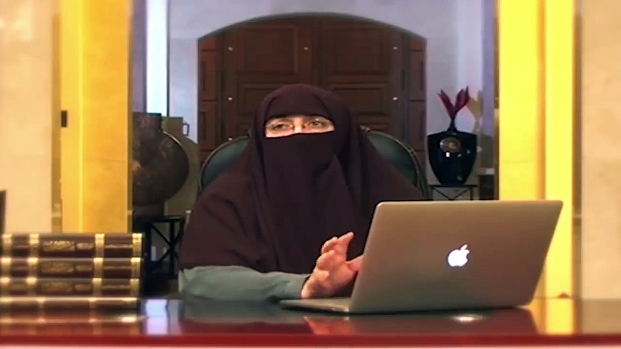 Shohar ki Nashukri Aurat k Ghar me Kabhi Khushi Nahi aa Sakti   Dr Farhat Hashmi