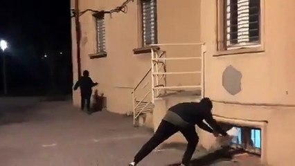 Arran ataca una comisaría de Policía Nacional con motivo del 1-O