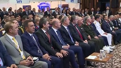 (TEKRAR) Akar: 'F-35 olmuyorsa, Hürkuş’u yaptık, kendi milli muharip uçağımızı da yaparız' - ANKARA