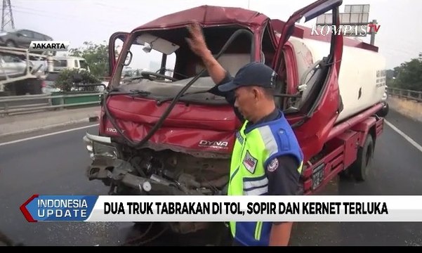 2 Truk Tabrakan di Tol, Sopir dan Kernet Terluka