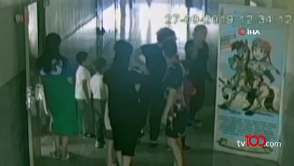 Kadın öğretmene darp kameralarda