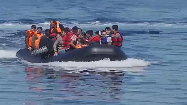 Лесбос: нескончаемый поток мигрантов