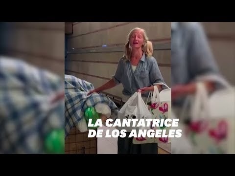 Cette cantatrice sans abri à Los Angeles a suscité un vent de solidarité