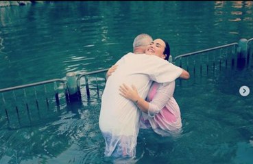 Demi Lovato baptised in Israel