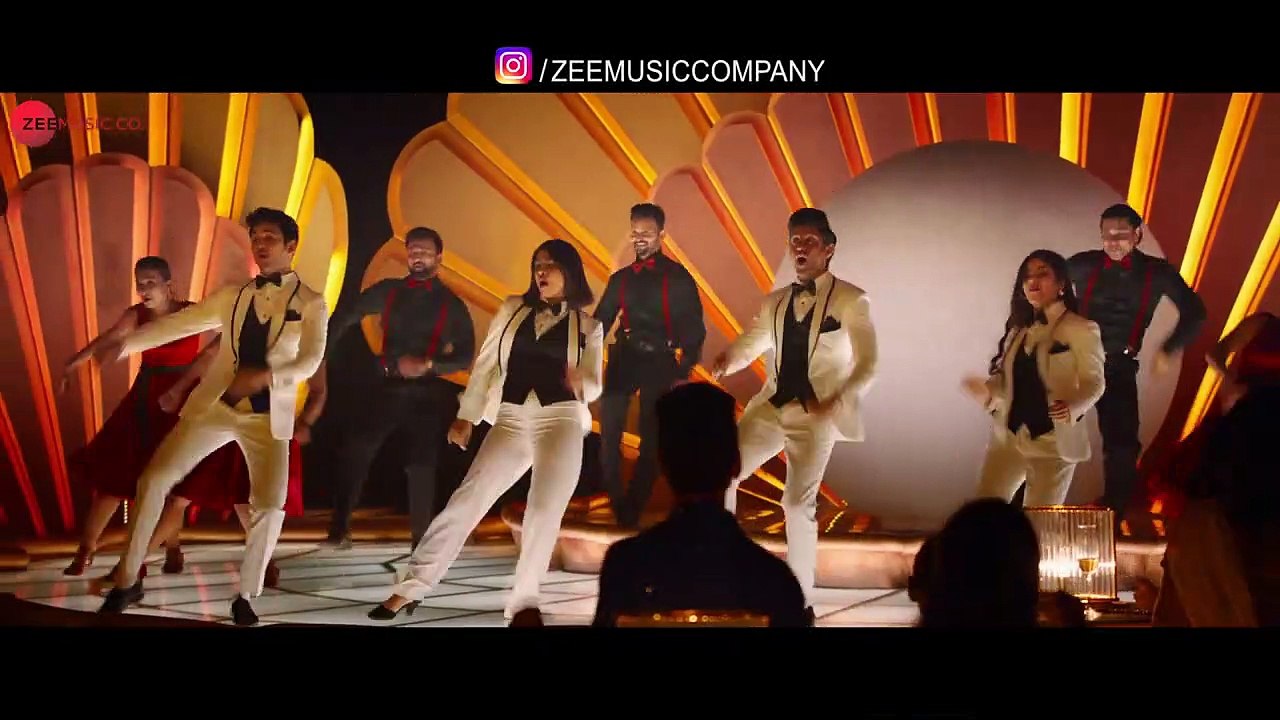 Pink Gulaabi Sky - The Sky Is Pink  Priyanka Chopra Jonas,Farhan Akhtar  Pritam  Shashwat, Jonita