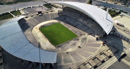 下载视频: Atatürk Olimpiyat Stadı, Şampiyonlar Ligi finali için hazırlanıyor