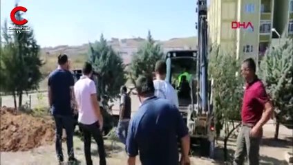 Dün başlayan kazı bugün de sürüyor