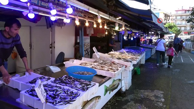 Hamsinin Fiyatı Bu Sezon İlk Kez Bu Kadar Düştü: 3 Kilosu 10 TL