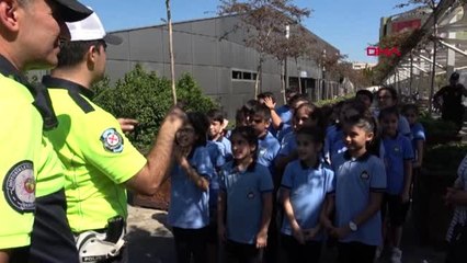 Aydın'da 180 noktada 'yaya öncelikli trafik' etkinliği