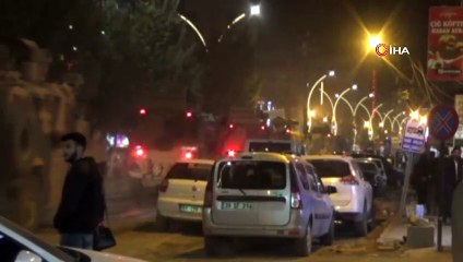 Yüksekova’dan Irak sınırına askeri sevkiyat