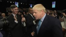 Boris Johnson asegura que no habrá fronteras físicas entre las dos irlandas