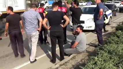 Hamile kadın ana yoldan geçmek isterken canından oldu