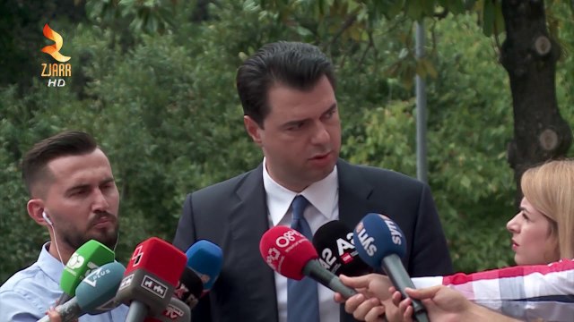 BASHA I KEMI DORËZUAR RAMËS PLANIN PËR NXJERRJEN E VENDIT NGA KRIZA