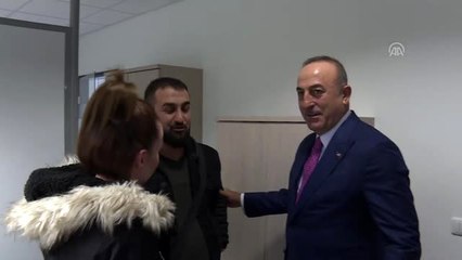 Çavuşoğlu Almanya'da vatandaşlarla bir araya geldi