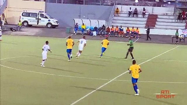 Football | Ligue 2 : Le résumé du match stade vs efym