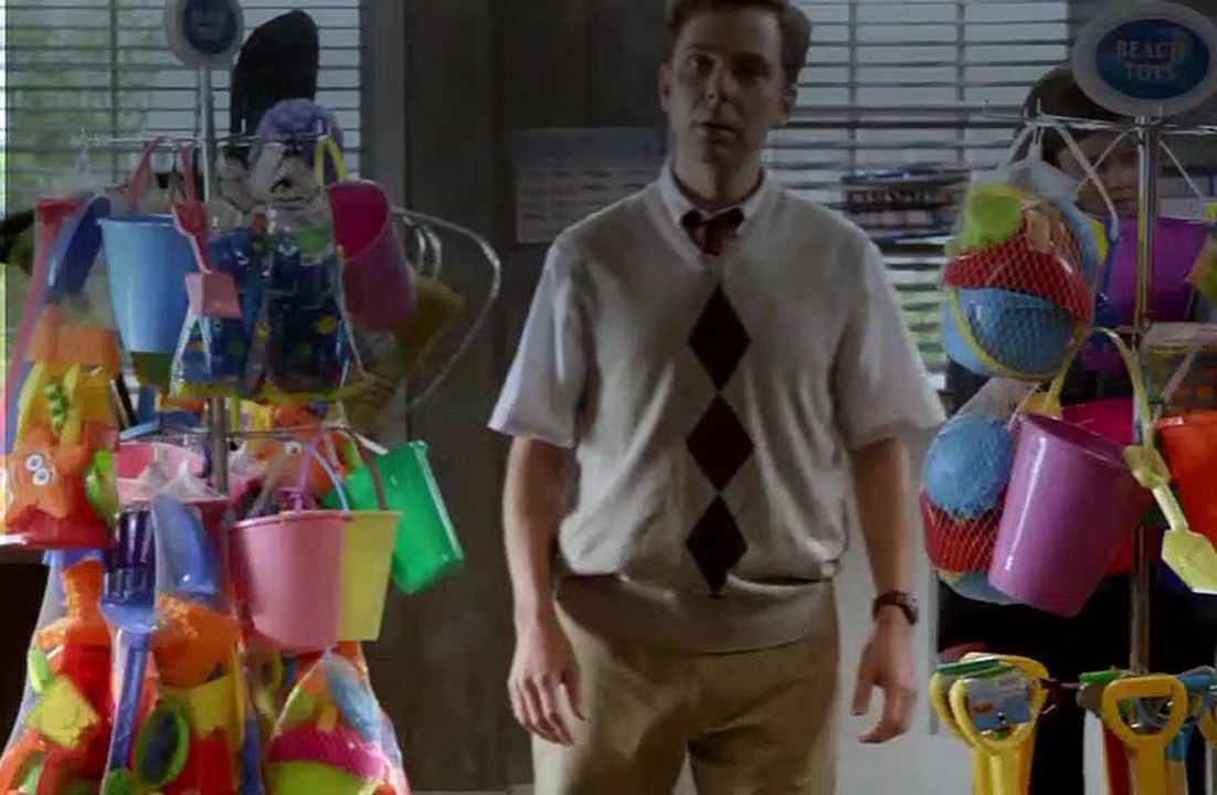 Stuck In The Middle S02E04 Stuck in a Slushy War