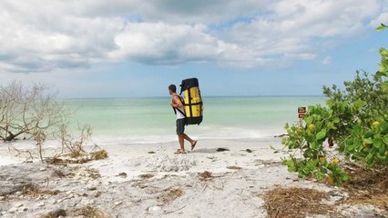 This Kayak Turns Into a Backpack You Can Take on a Plane