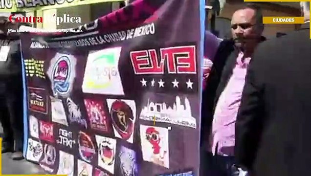 Taxistas amagan con más bloqueos por aplicaciones