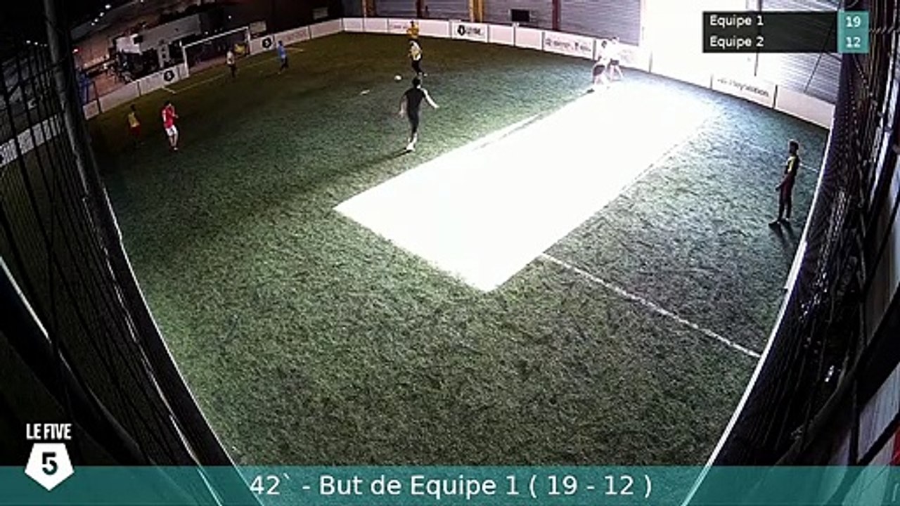 But de Equipe 1 le dimanche 15 septembre à 18:28