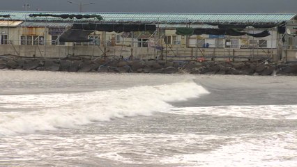 '500mm 넘는 물폭탄' 경북 해안...태풍 피해 '심각' / YTN