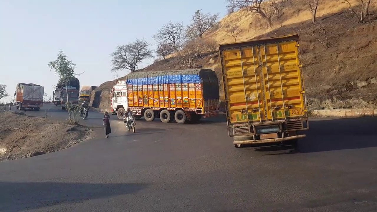TRUCK DRIVING ON THE MOUNTAIN