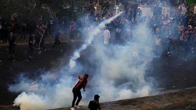 Ιράκ: Πολύνεκρες ταραχές και απαγόρευση κυκλοφορίας