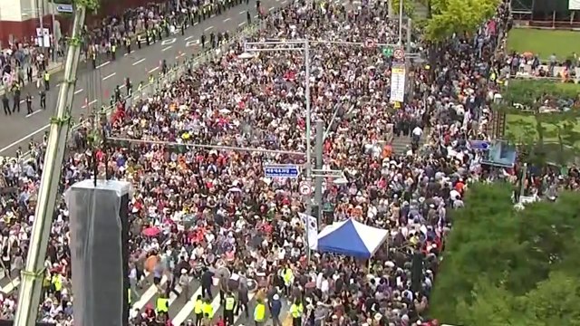 조국 파면 서울 도심에서 대규모 집회 진행 / YTN