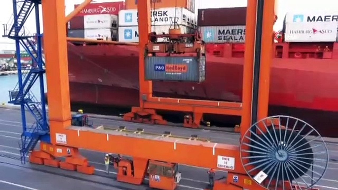 Eylül'de ihracat da, ithalat da arttı