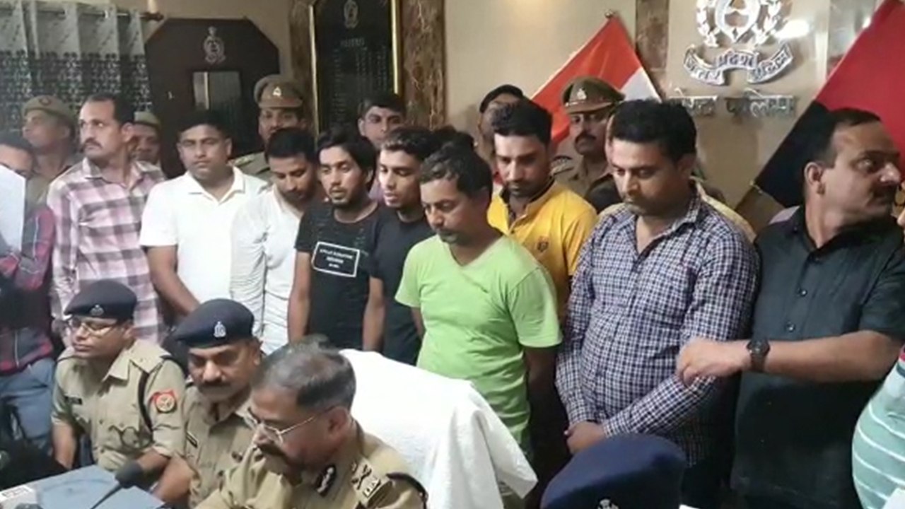 मेरठ में पकड़ा गया मोबाइल स्नैचिंग गैंग, नेपाल-थाईलैंड में करता था सप्लाई, चोरों को मिलती थी सैलरी