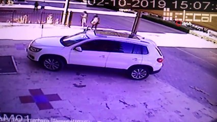 Hırsızlık şüphelisi kucağında bebeğiyle emniyete getirildi