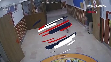 Koca yürekli iki minik kahraman